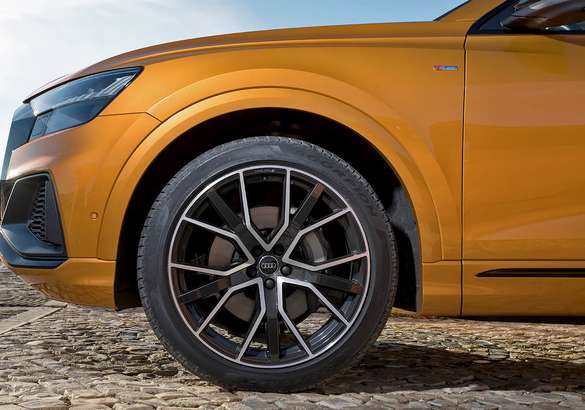 Тест-драйв Audi Q8: слагаемые успеха