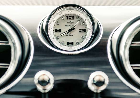 Bentley выпустит лимитированную спецверсию Bentayga Pearl of the Gulf