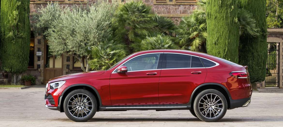 Mercedes GLC кросс-купе обновился вслед за кроссовером