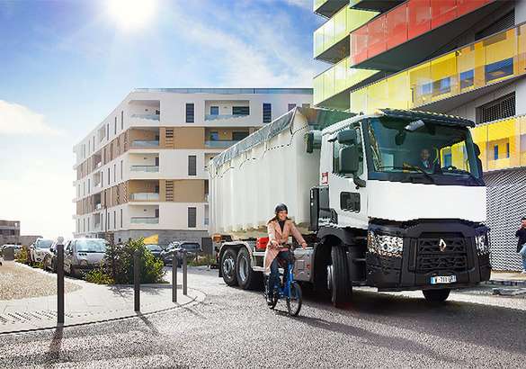 Renault Trucks расширяет функции безопасности своих грузовиков
