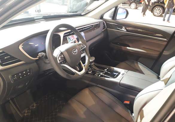 Петербургский международный автосалон 2019: три с половиной бренда и фантастические планы китайцев