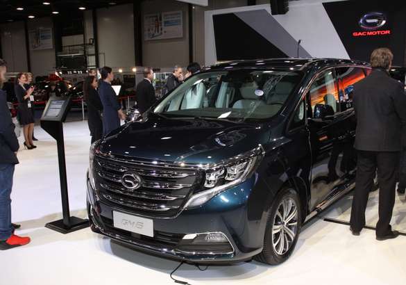 Петербургский международный автосалон 2019: три с половиной бренда и фантастические планы китайцев