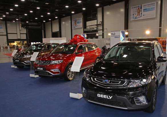 Петербургский международный автосалон 2019: три с половиной бренда и фантастические планы китайцев
