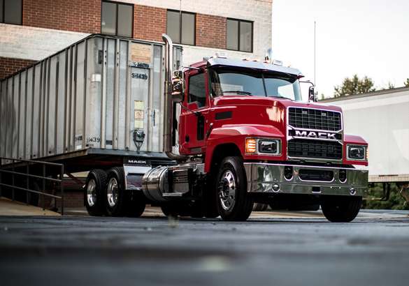 Mack Trucks объявила об обновлении линейки грузовиков