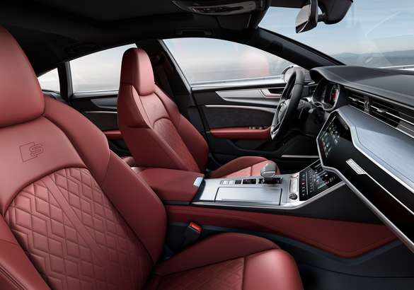Новые Audi S6 и S7 стали дизельными «гибридами»