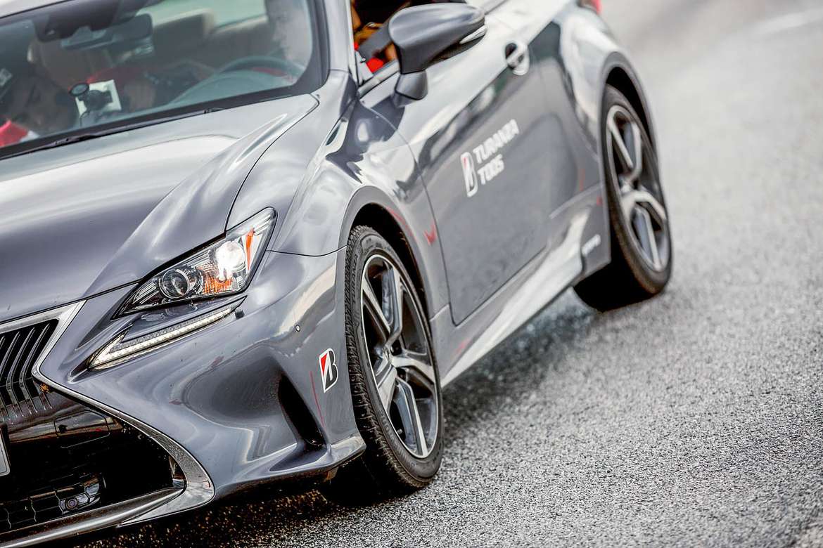 Тест шин Bridgestone Potenza S007А и Bridgestone Turanza T005: от GT до суперкаров