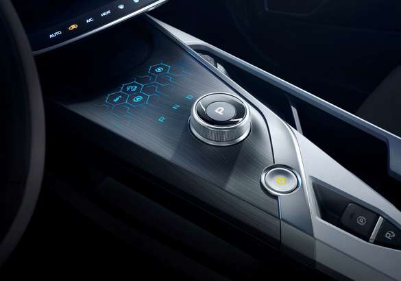 Geely создала суббренд для электромобилей
