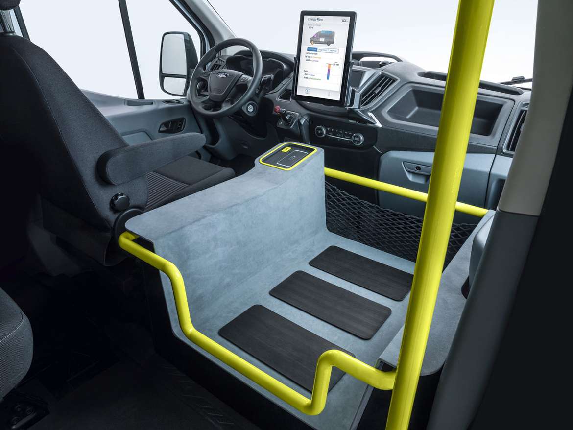 Ford увеличит пробег электромобилей Transit