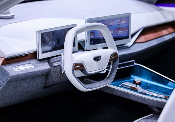 Geely представила электрический концепт Preface