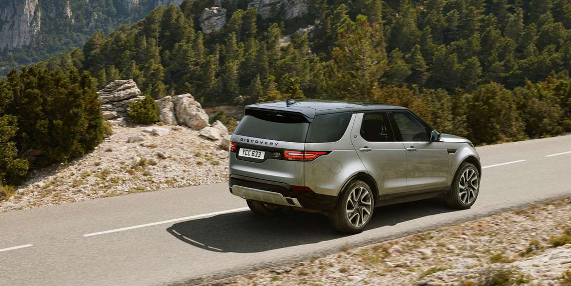 Land Rover представил Discovery в спецверсии Landmark