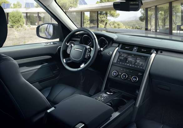 Land Rover представил Discovery в спецверсии Landmark