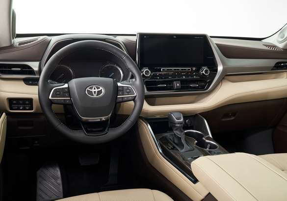 Нью-Йорк 2019: Toyota показала Highlander нового поколения