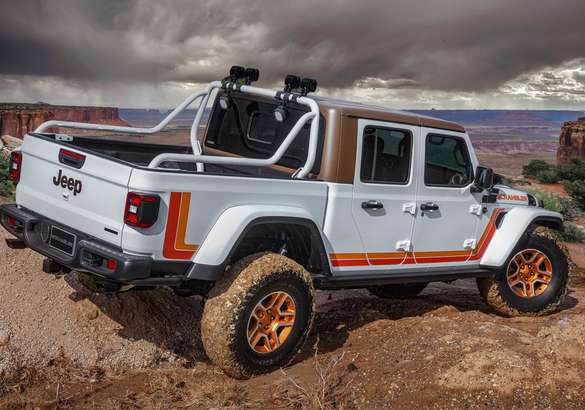 Представлены шесть концептов на базе пикапа Jeep Gladiator