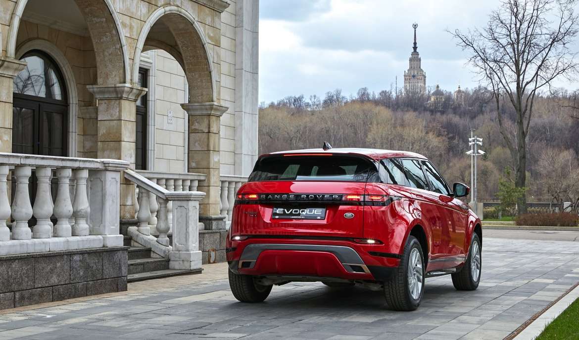 Land Rover представил в России новый Range Rover Evoque