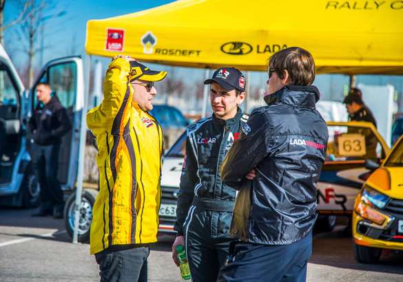 Стартуем в монокубке Lada Rally Cup на гоночной Lada Granta