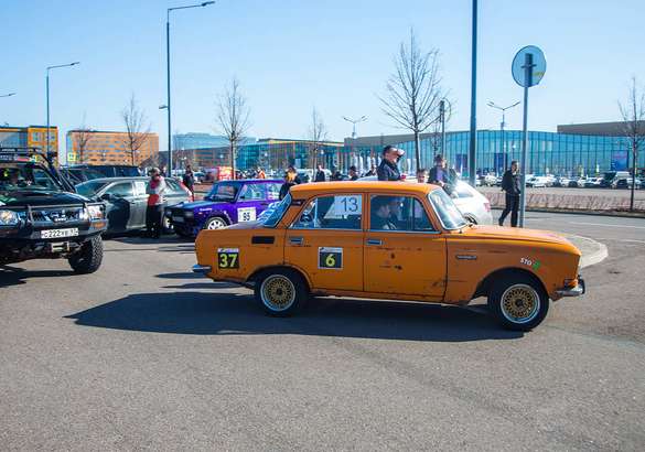 Стартуем в монокубке Lada Rally Cup на гоночной Lada Granta