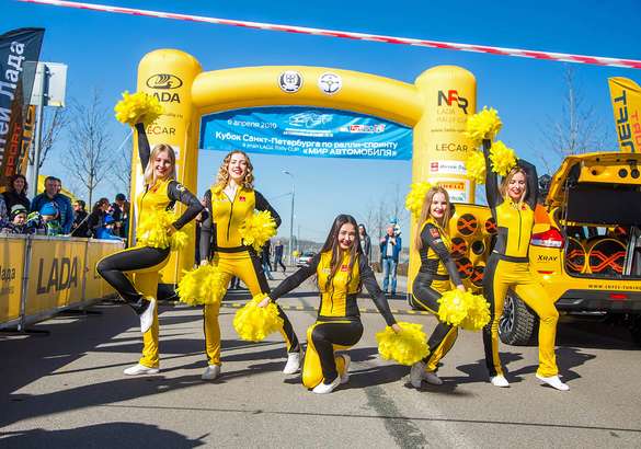 Стартуем в монокубке Lada Rally Cup на гоночной Lada Granta