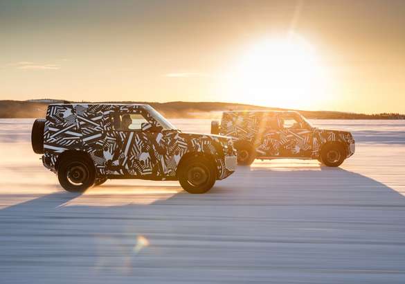 Land Rover приступает к финальным испытаниям нового Defender