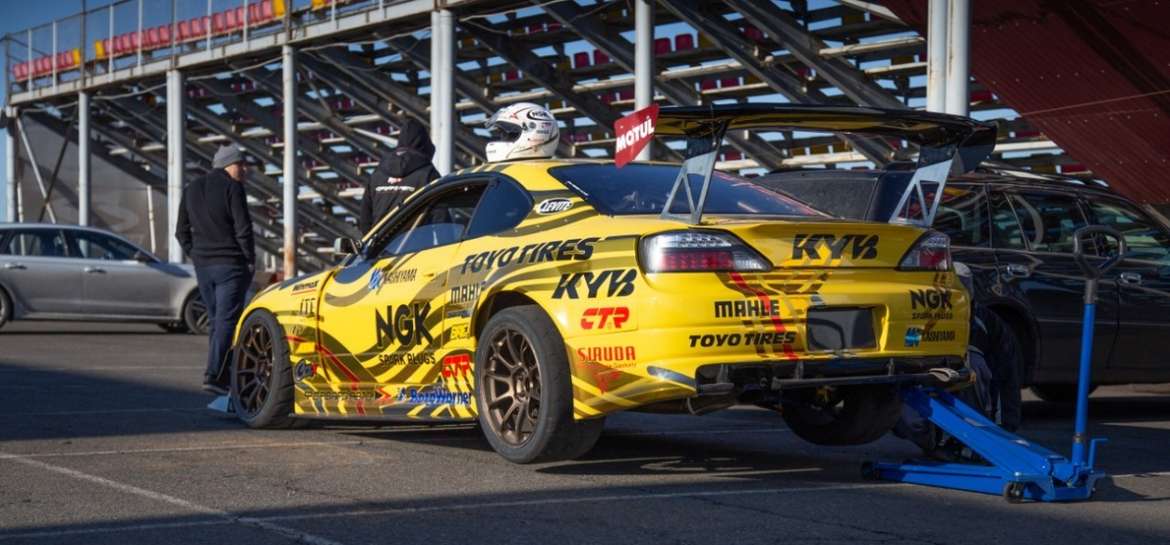 KYB стала спонсором чемпиона России по дрифту