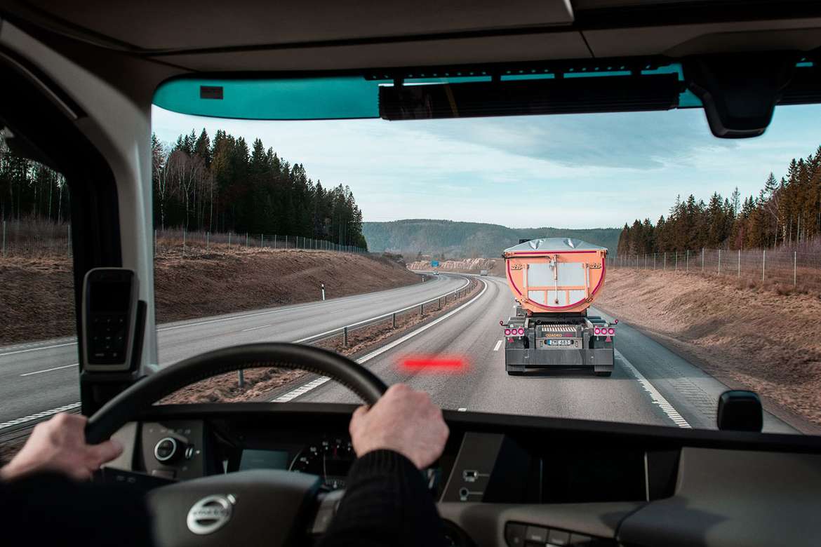 Volvo Trucks – за безопасную дистанцию