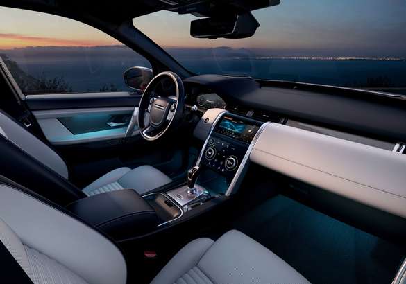 Land Rover рассекретил новое поколение Discovery Sport