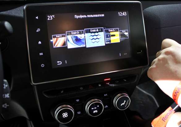 Премьера Renault Arkana: все подробности в живом обзоре новинки