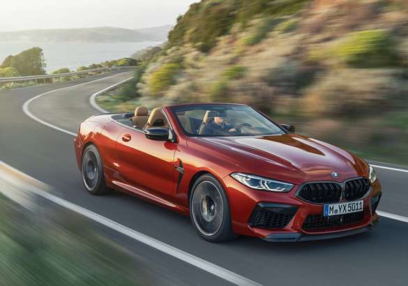 Купе и кабриолет BMW M8 приедут в Россию к концу 2019 года
