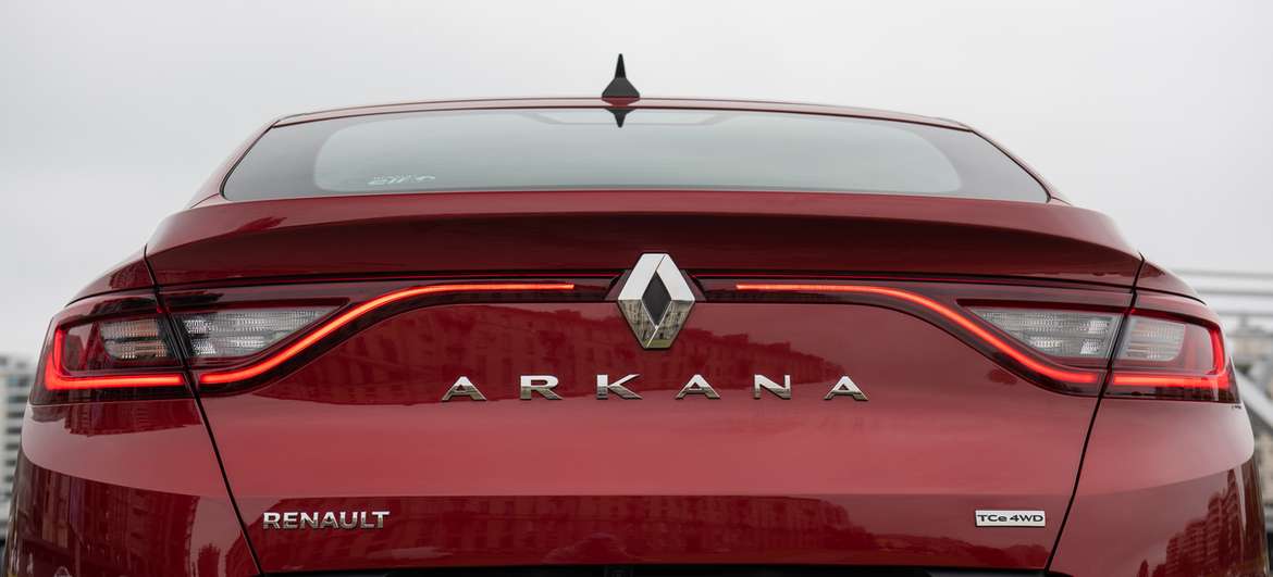 Тест-драйв Renault Arkana: все достоинства и недостатки потенциального бестселлера