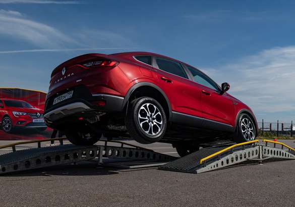 Тест-драйв Renault Arkana: все достоинства и недостатки потенциального бестселлера