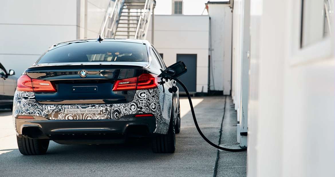 BMW представила опытный образец электромобиля Power BEV