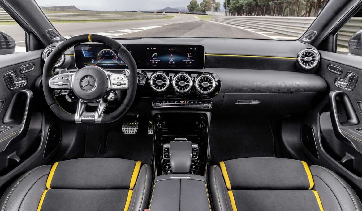 Mercedes представил новые AMG-версии моделей A-Class и CLA