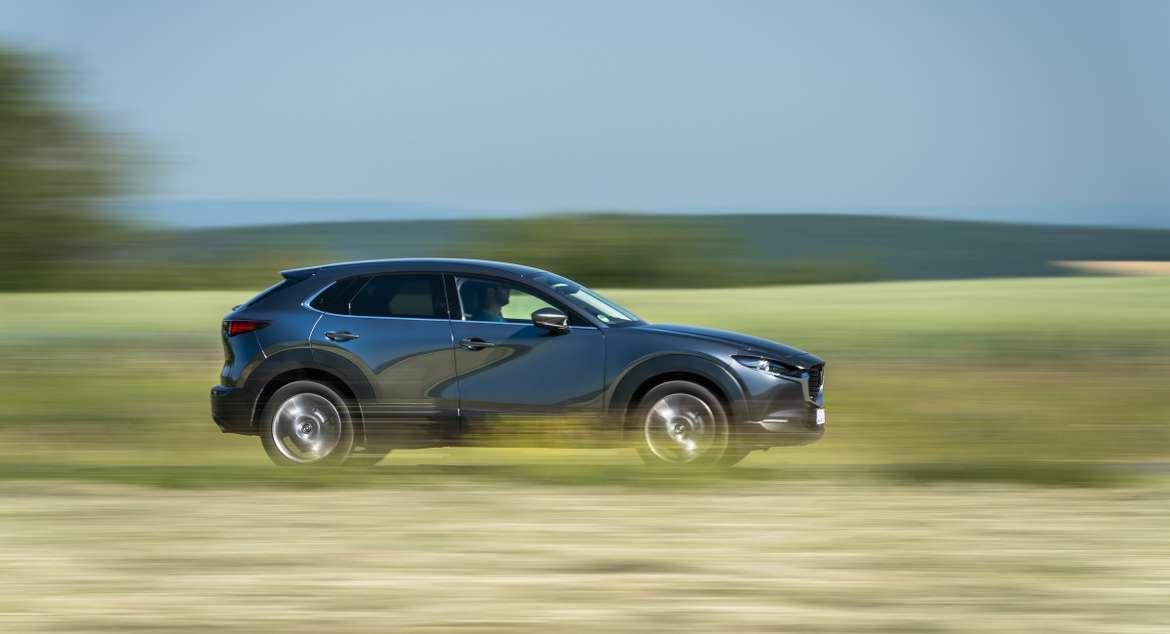 Mazda раскрыла характеристики кроссовера CX-30