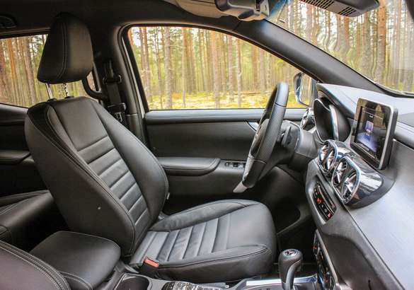 Mercedes-Benz X-Class на «Ладога-Трофи»: тест-драйв гламурного пикапа на трофи-рейде