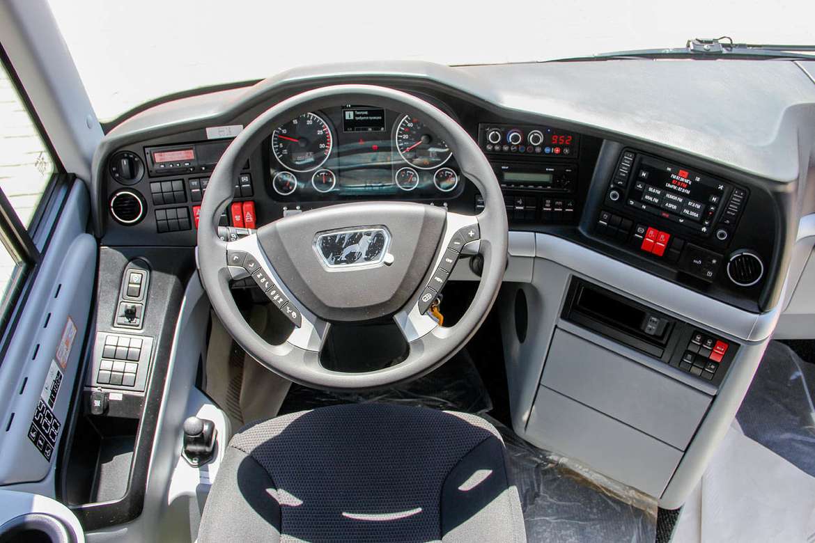 Экспресс-тест тягача MAN TGX XLION и автобуса MAN Lion’s Coach