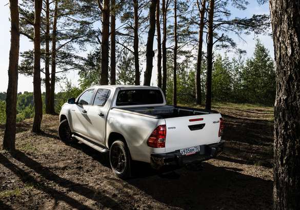 Toyota привезла в Россию новую версию пикапа Hilux
