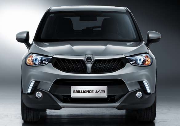Китайский кроссовер Brilliance V3 доехал до России