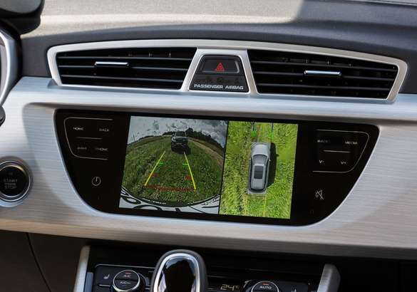 Тест-драйв Geely Atlas 1.8T c Yandex.Auto: правильная тактика
