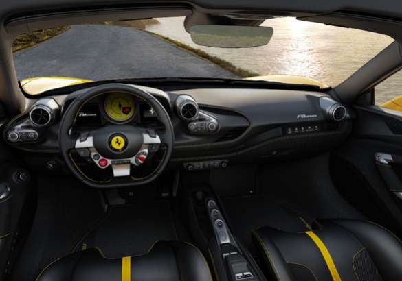 Ferrari представил два супермощных карбиолета