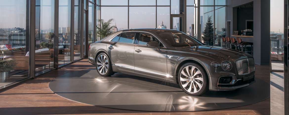 Новый Bentley Flying Spur доехал до России