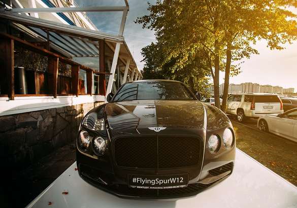 В Петербурге при поддержке Bentley прошла выставка яхт International Boat Show 2019