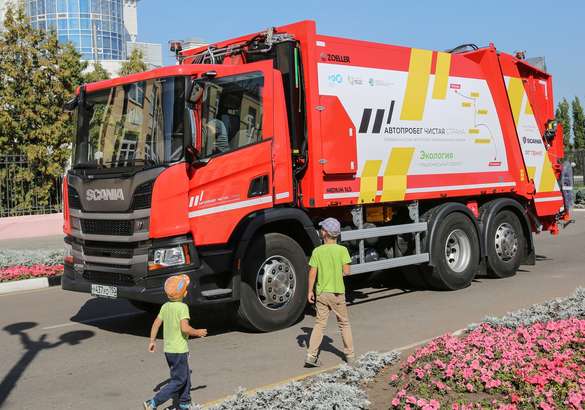 Мусоровозы Scania посетили семь городов в рамках всероссийского автопробега