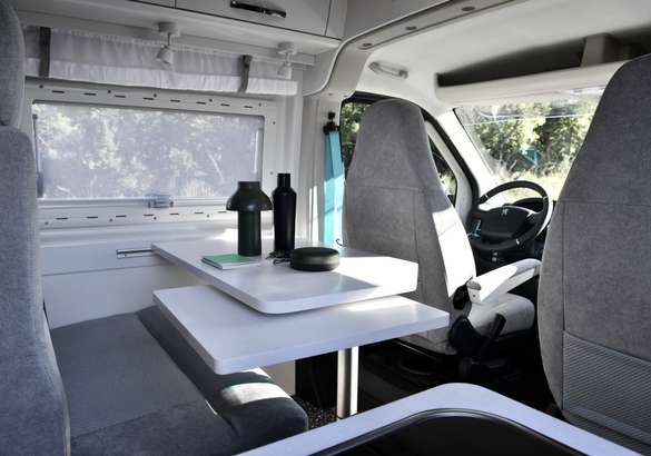 Peugeot превратил Boxer в «экспедиционник»