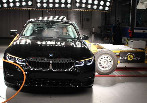 Две новинки не дотянули до пяти звезд в краш-тестах Euro NCAP