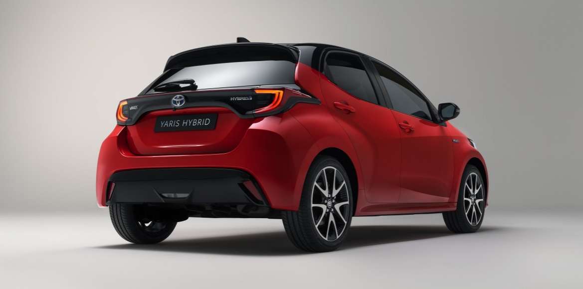 Toyota «рассекретила» новый Yaris