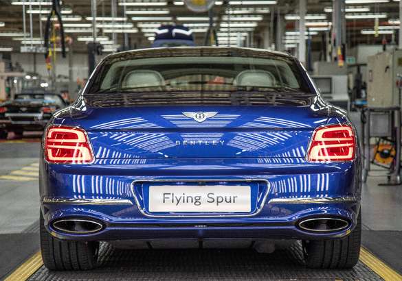 Bentley запустил производство нового Flying Spur