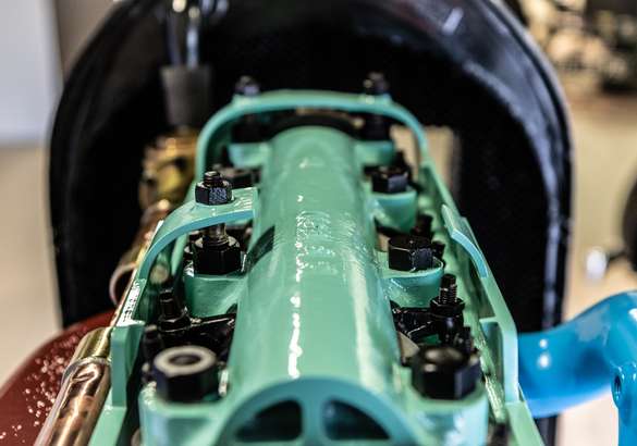 Bentley восстановил двигатель 1920-х годов