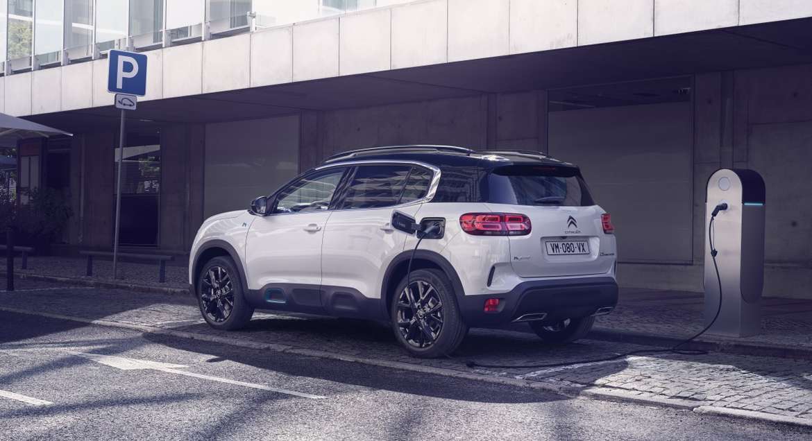 Citroen «электрифицировал» кроссовер C5 Aircross