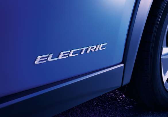 Первым электромобилем Lexus стал UX 300e