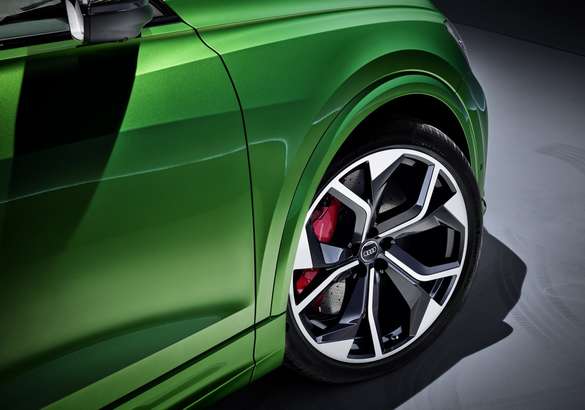 Новый Audi RS Q8 получил ценник в евро