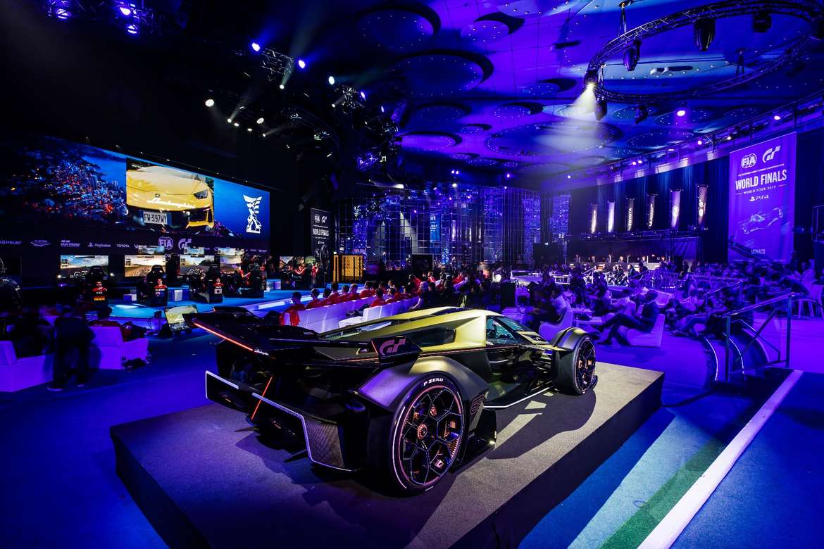 Lamborghini показал одноместный концепт Lambo V12 Vision Gran Turismo